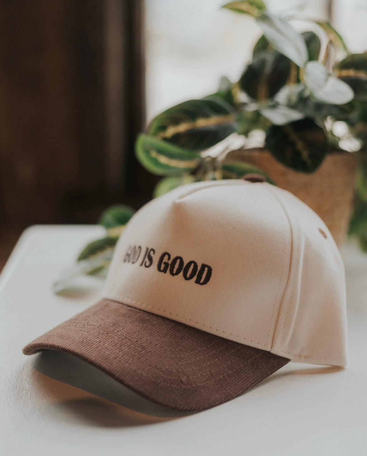 GiG Snapback - Brown Corduroy